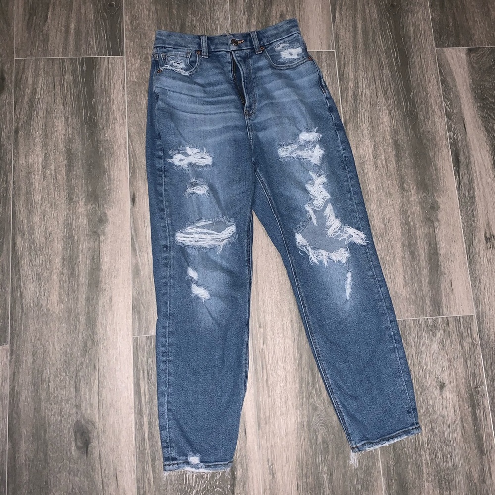 American Eagle Curvy Stretch Mom Jeans sz 2 Short